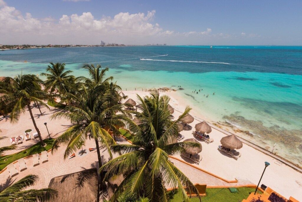 Photo of Others in Punta Cancun