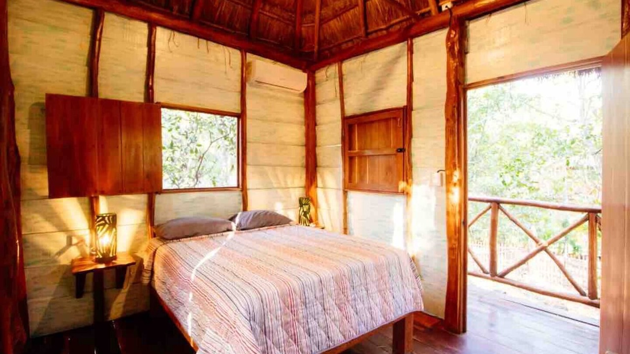 Photo of Bedroom in Francisco Uh May
