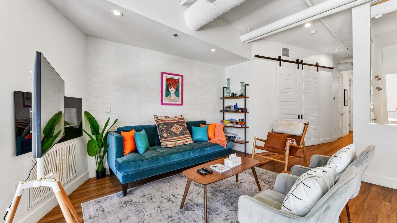 Photo of Livingroom in River North Art District