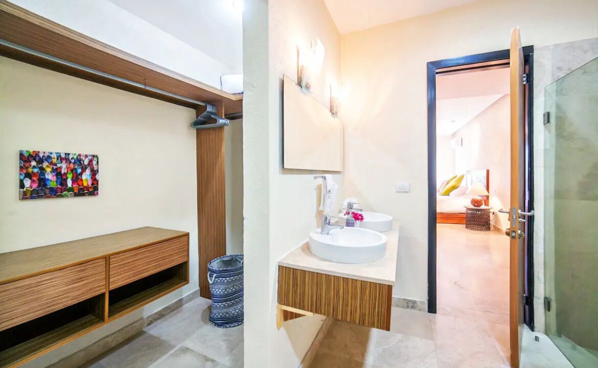 Photo of Bathroom in North End