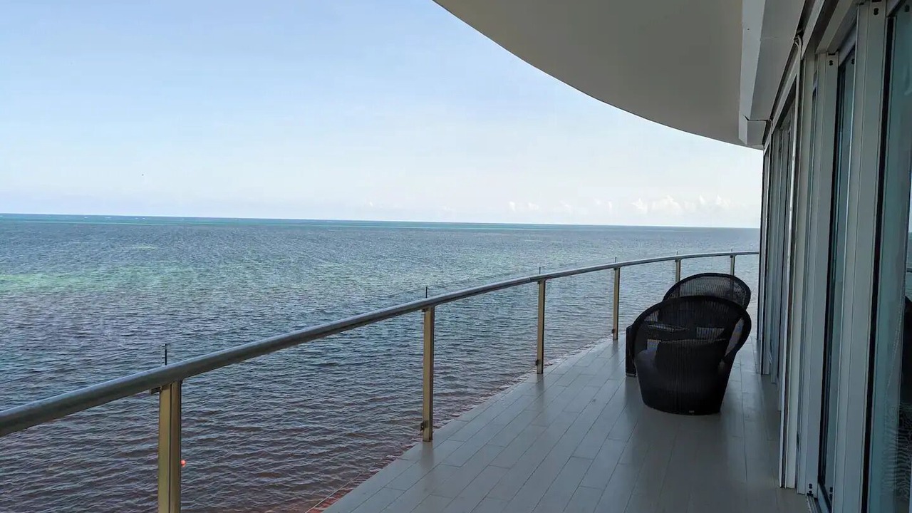 Photo of Patio Balcony in La Isla