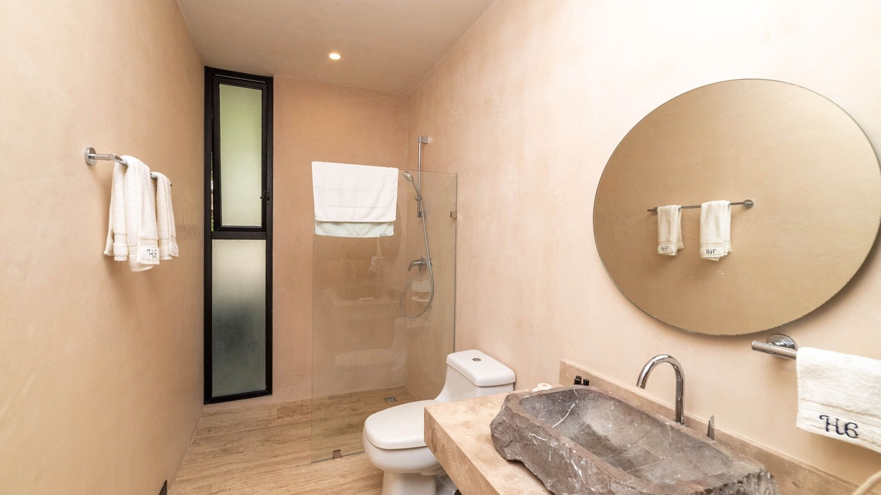 Photo of Bathroom in Zama
