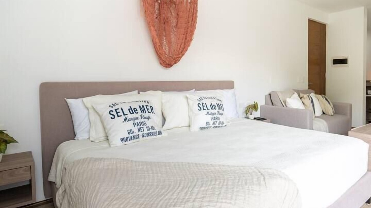 Photo of Bedroom in Downtown