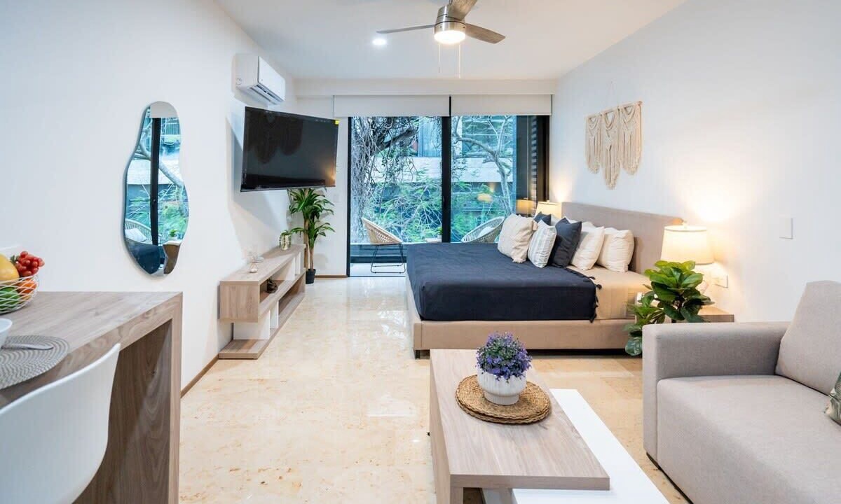 Photo of Bedroom in Downtown