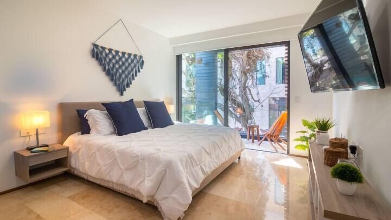 Photo of Bedroom in Downtown