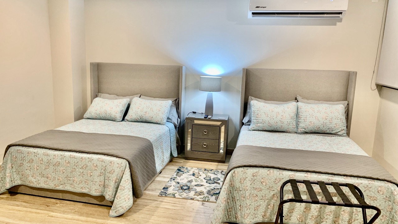 Photo of Bedroom in Playacar Beach