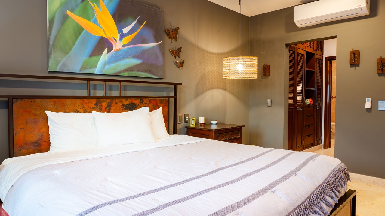Photo of Bedroom in Playacar Beach