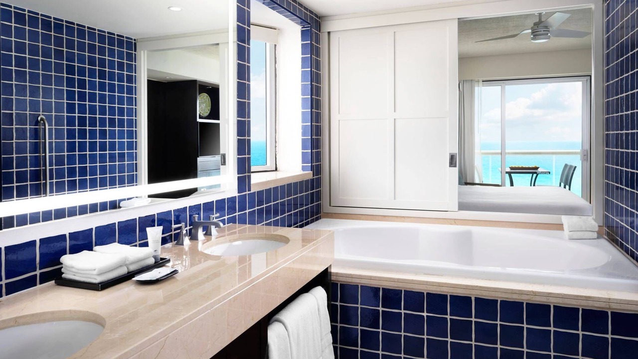 Photo of Bathroom in Zona Hotelera