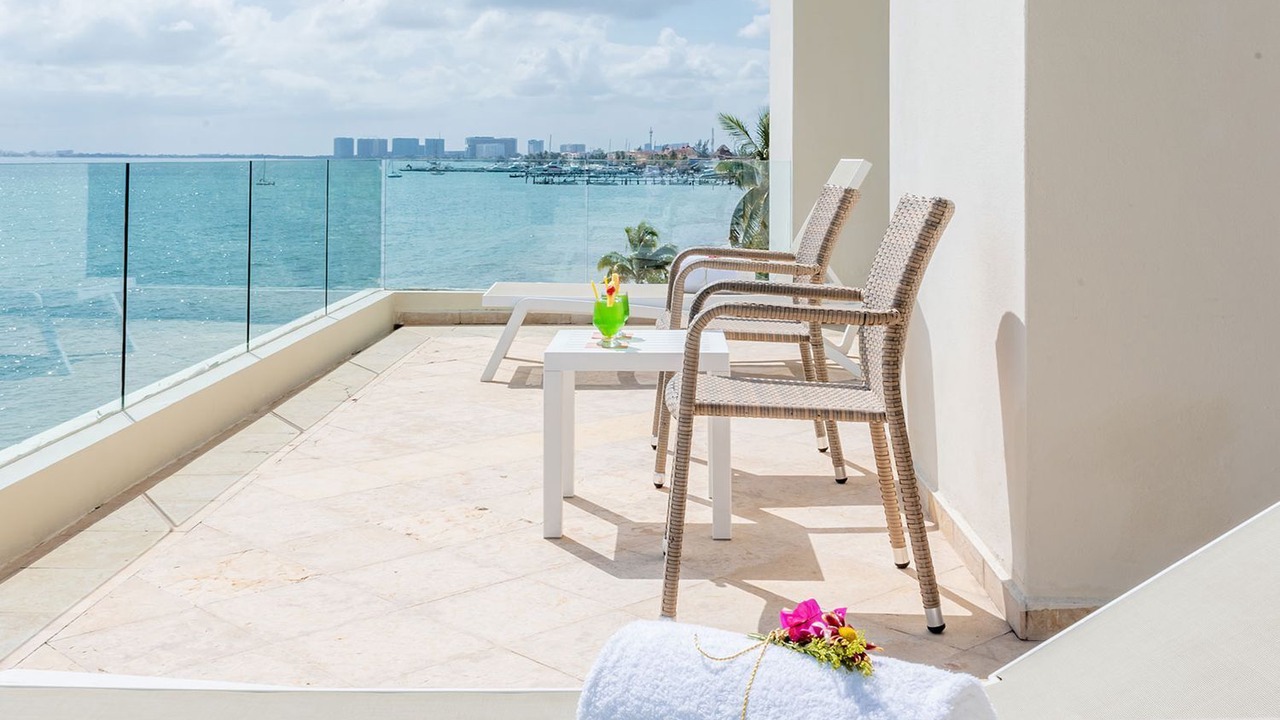 Photo of Patio Balcony in Puerto Juarez