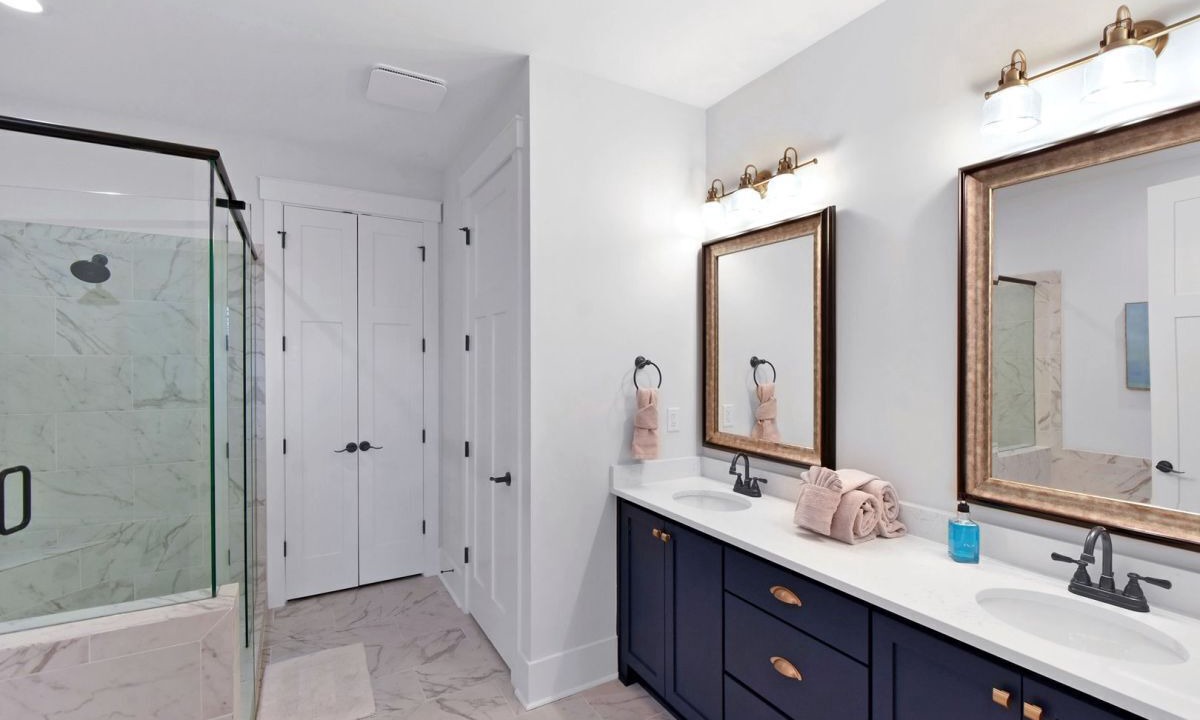 Photo of Bathroom in Jekyll Island