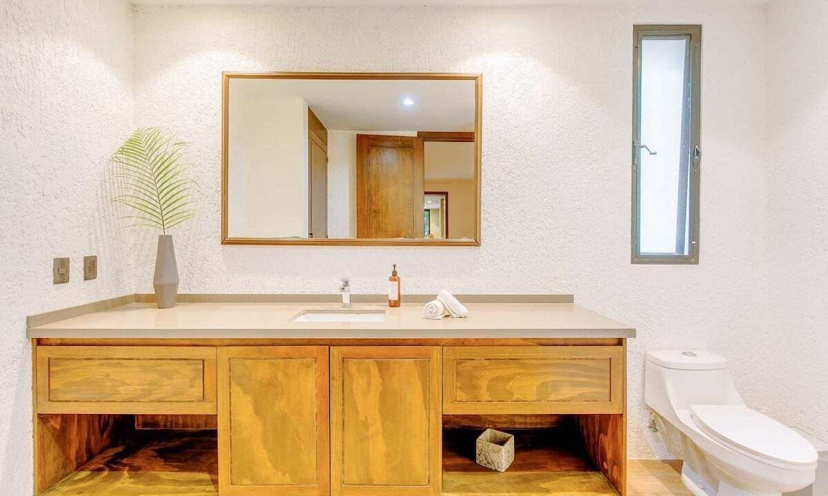 Photo of Bathroom in Zama
