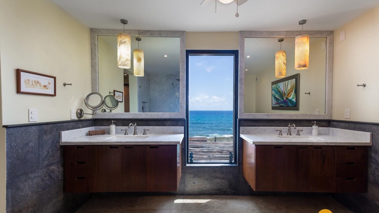 Photo of Bathroom in Puerto Aventuras