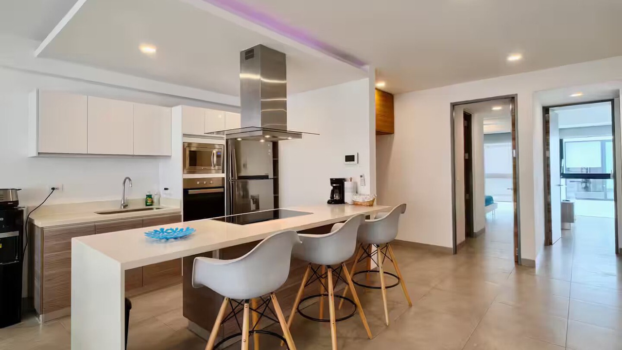 Photo of Kitchen in 12th Street