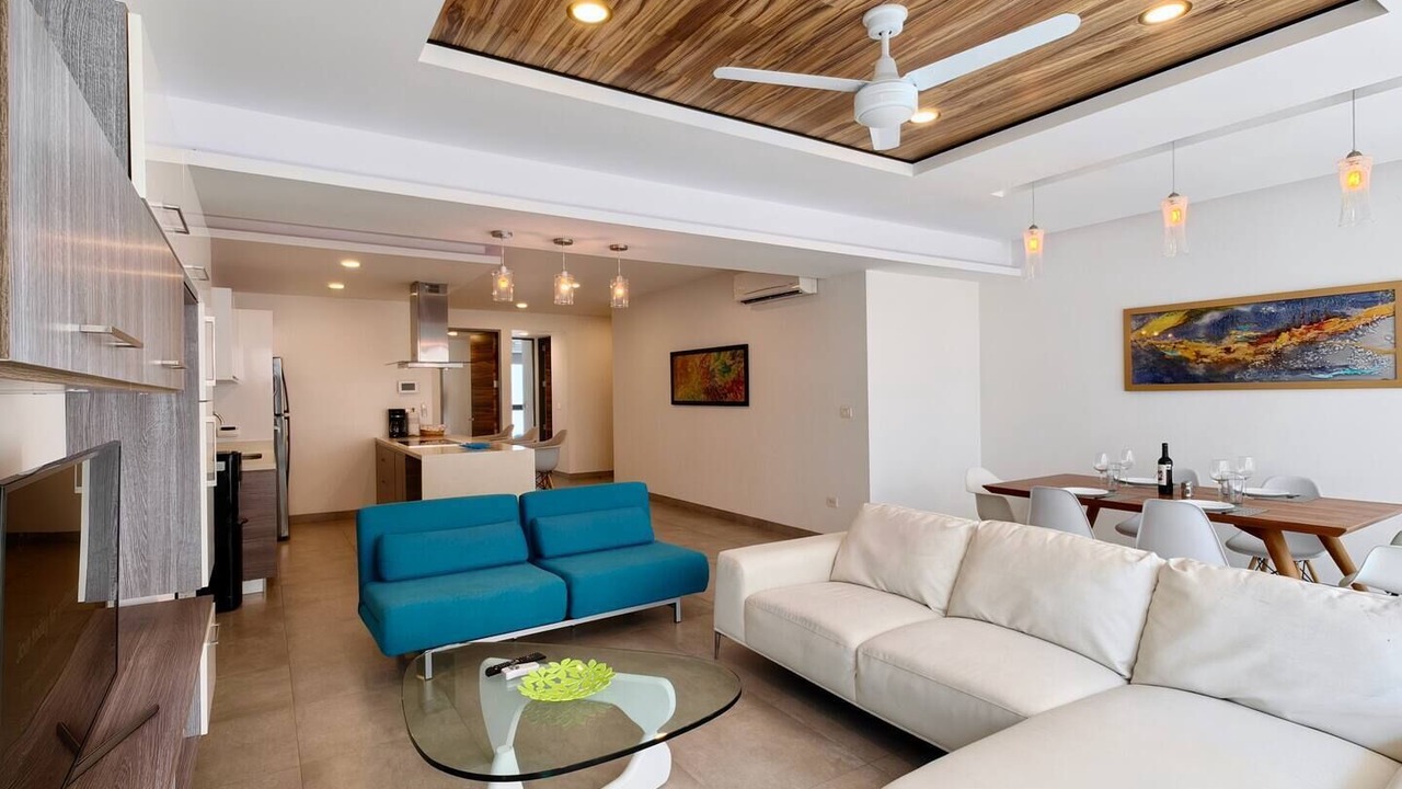 Photo of Livingroom in 12th Street