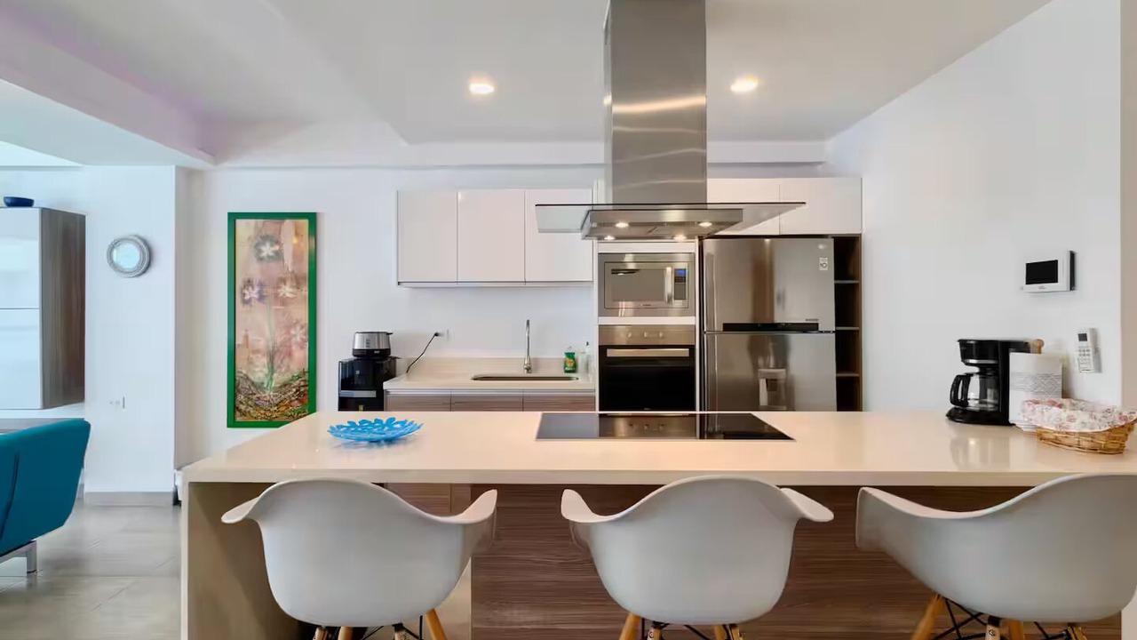Photo of Kitchen in 12th Street