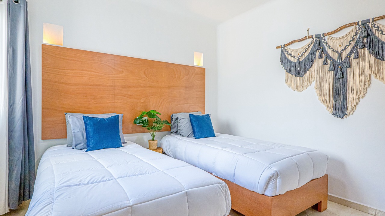 Photo of Bedroom in 12th Street