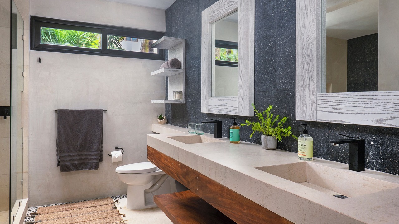 Photo of Bathroom in Tankah