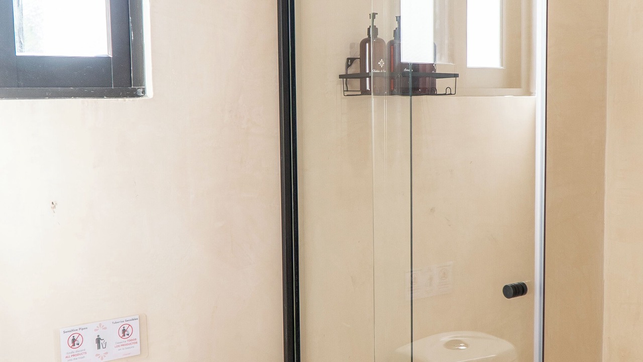 Photo of Bathroom in Colonia Meteorologico