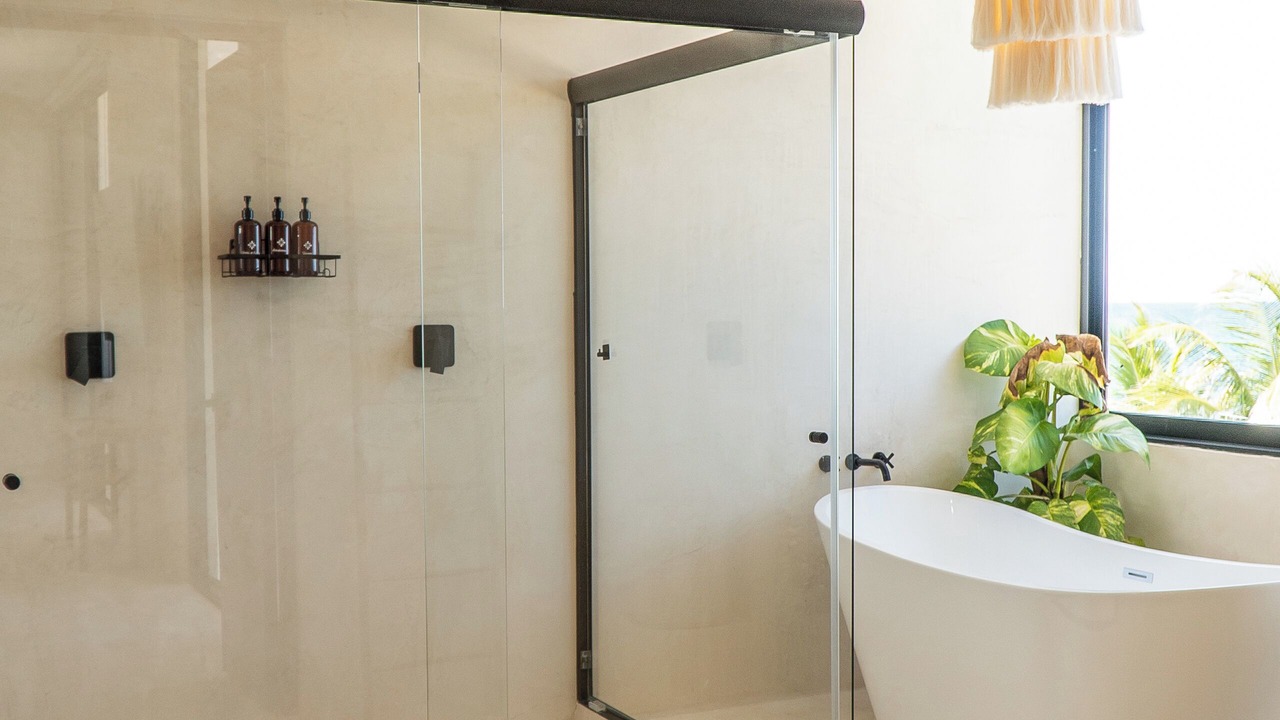 Photo of Bathroom in Colonia Meteorologico
