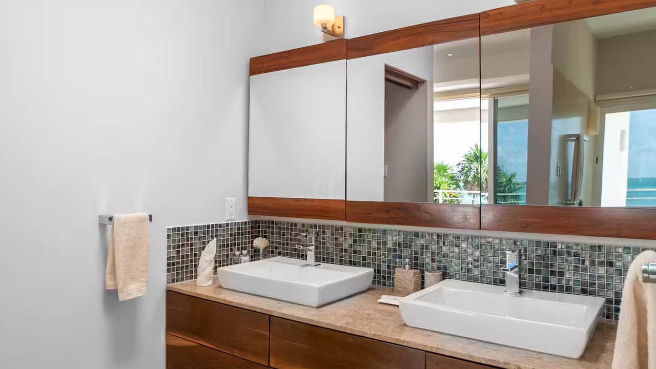 Photo of Bathroom in Soliman Bay