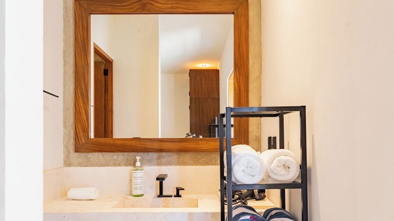 Photo of Bathroom in Colonia Meteorologico