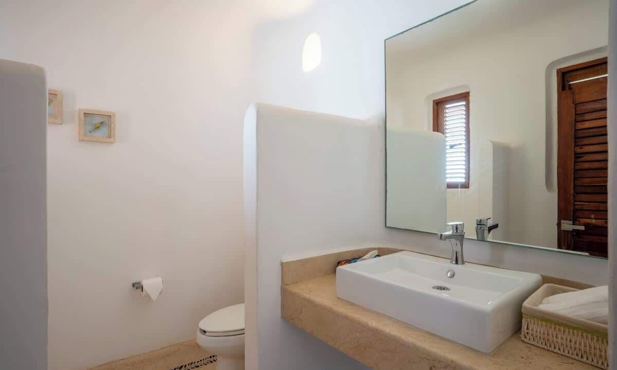 Photo of Bathroom in Punta Cancun