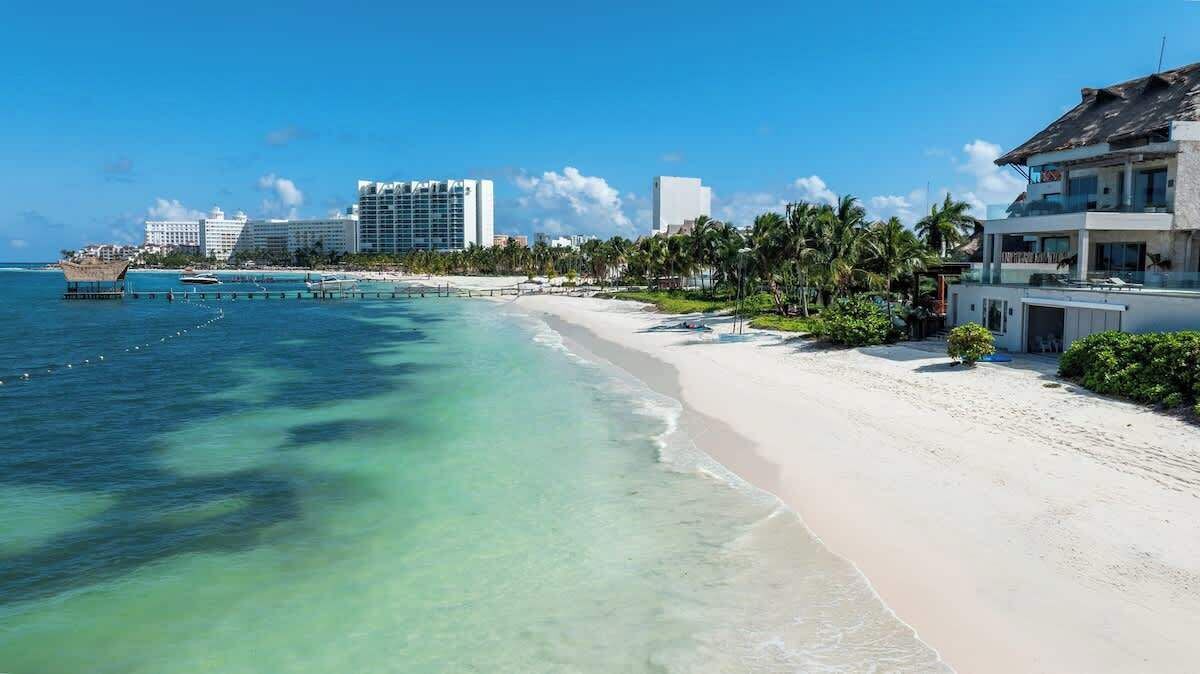 Photo of Others in Punta Cancun