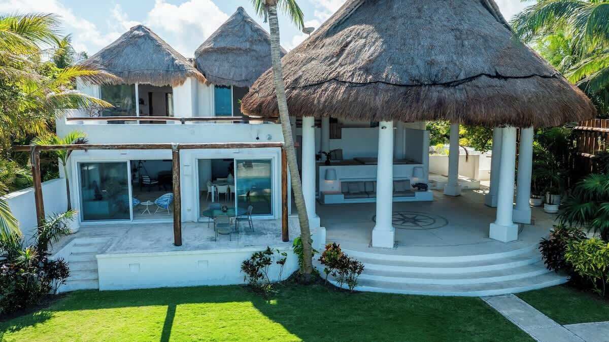 Photo of Patio Balcony in Punta Cancun