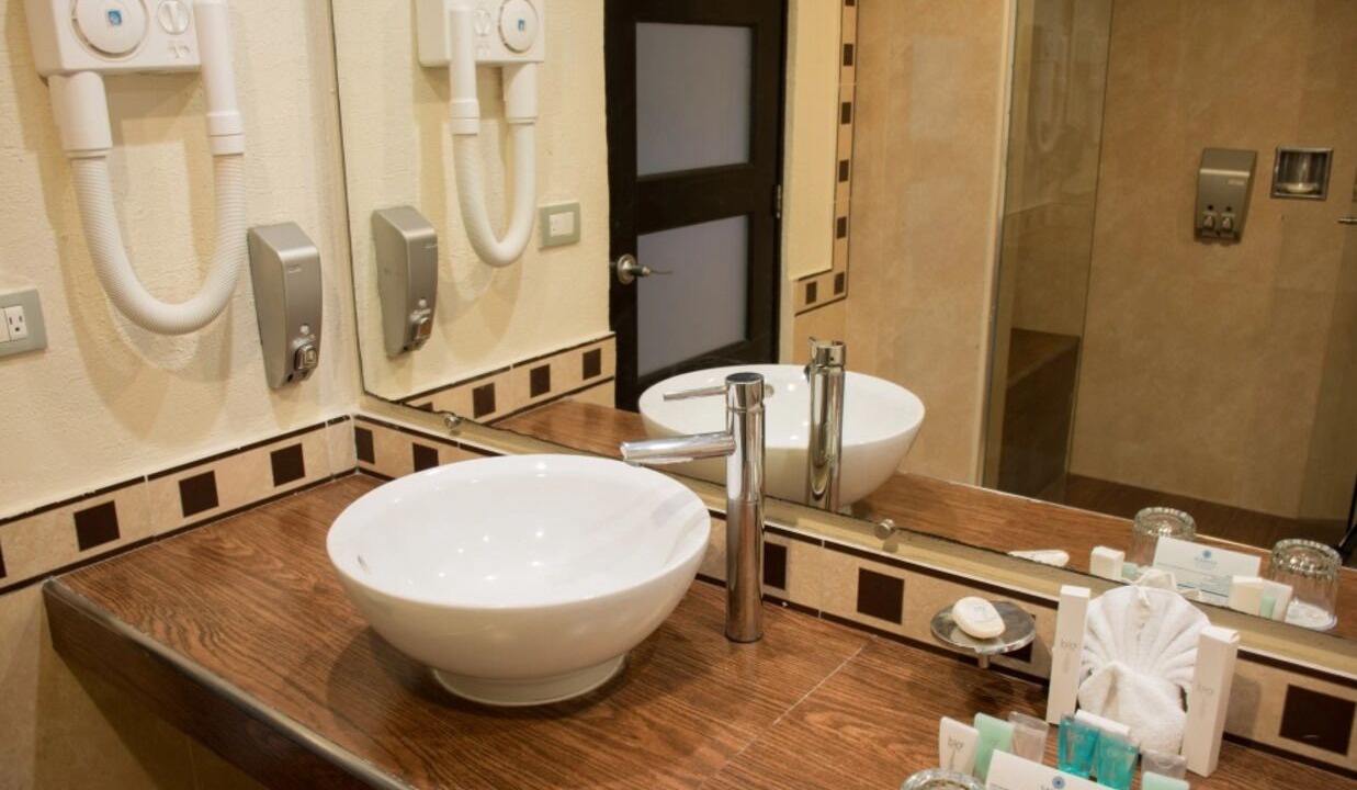 Photo of Bathroom in Playacar Zona Hotelera