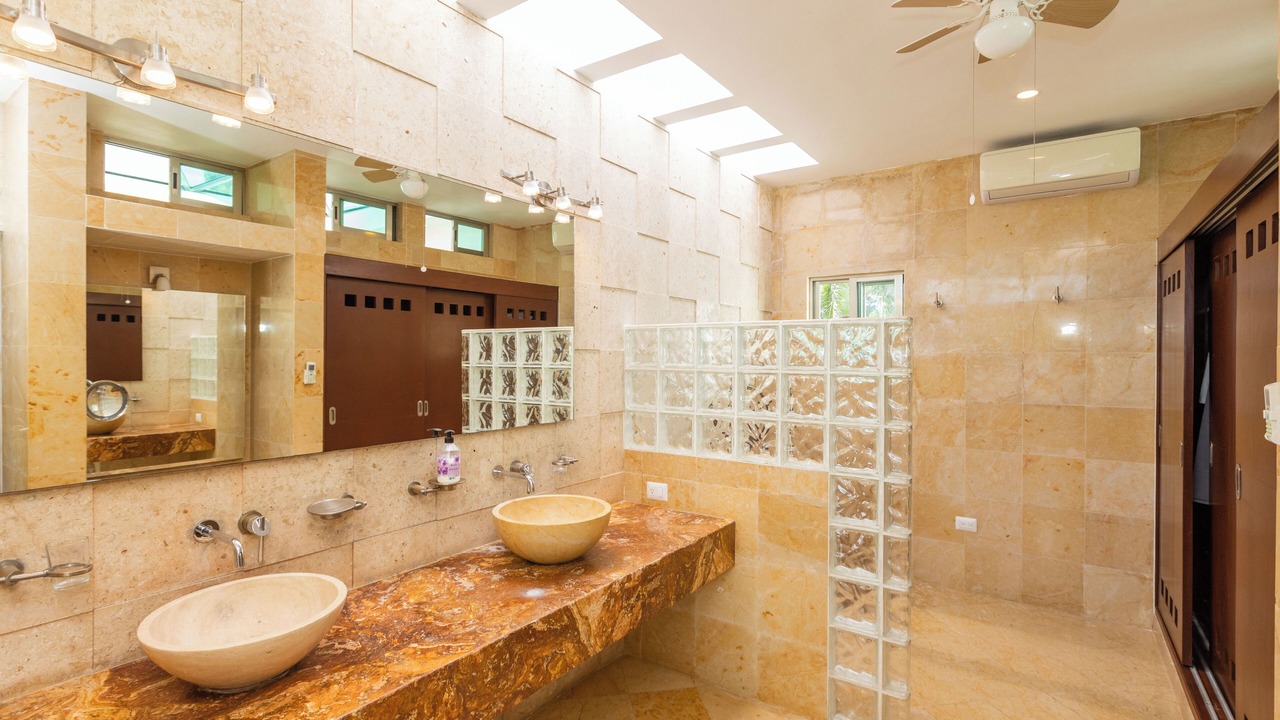 Photo of Bathroom in Playacar