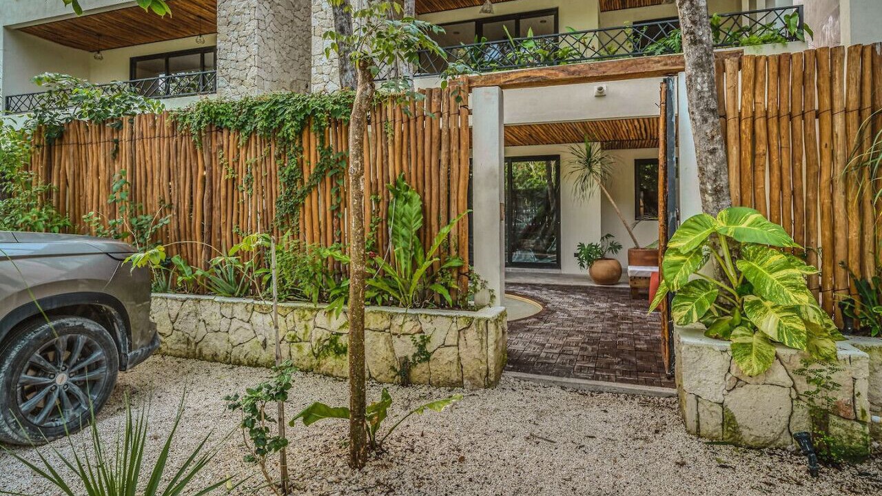 Photo of Outdoor in Zama