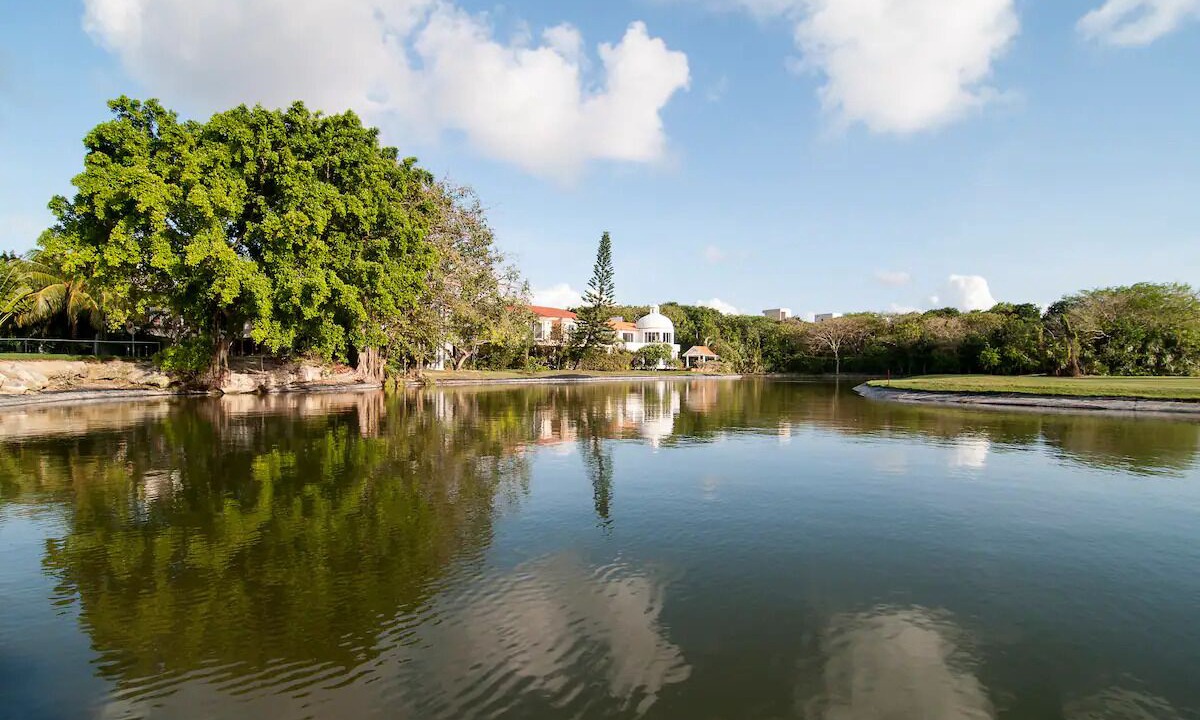 Photo of Outdoor in Playacar Fase II