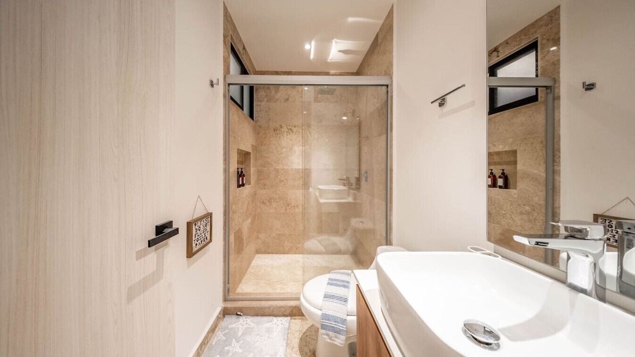 Photo of Bathroom in Zama