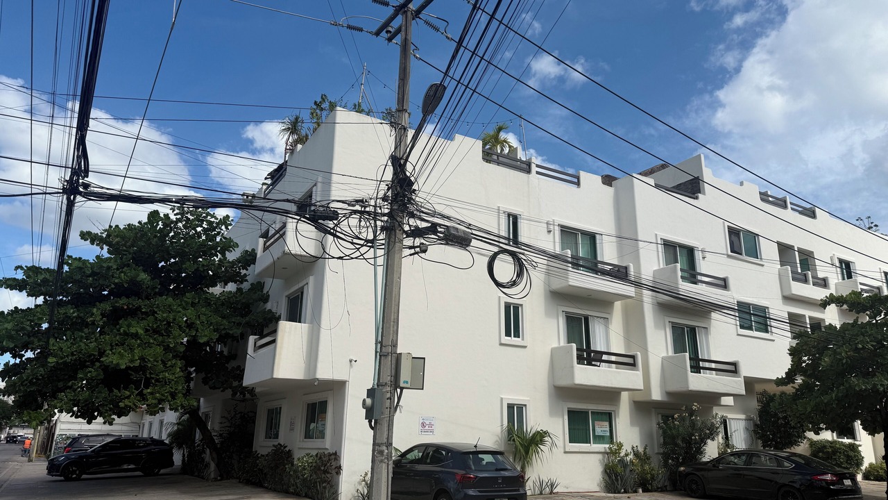 Photo of Outdoor in 12th Street