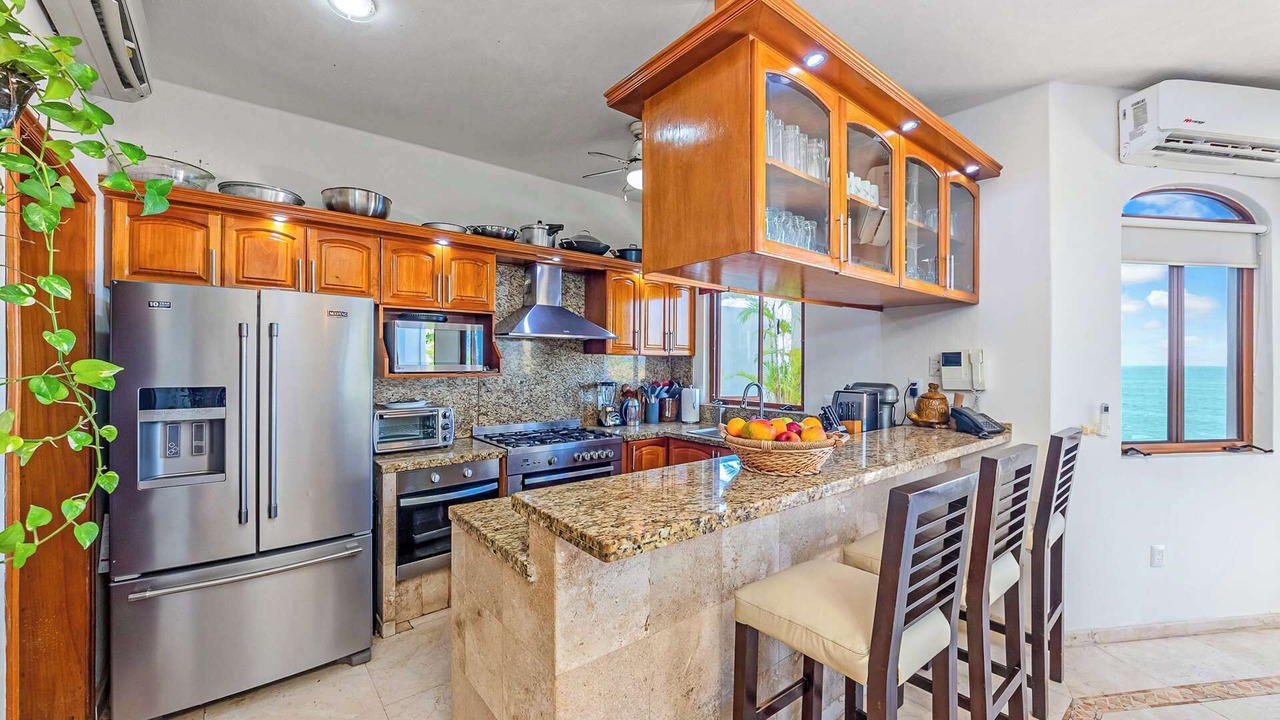 Photo of Kitchen in South Shore Hotel Area