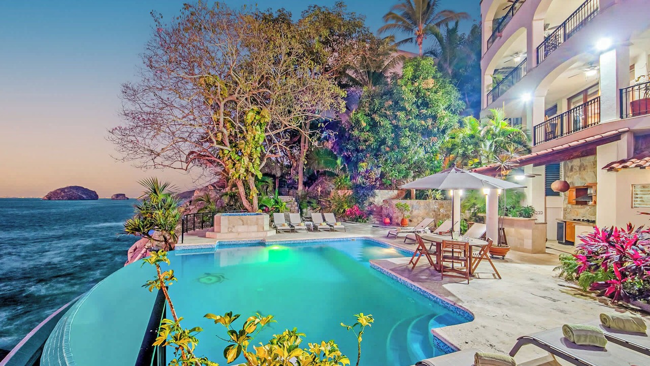 Photo of Outdoor in South Shore Hotel Area