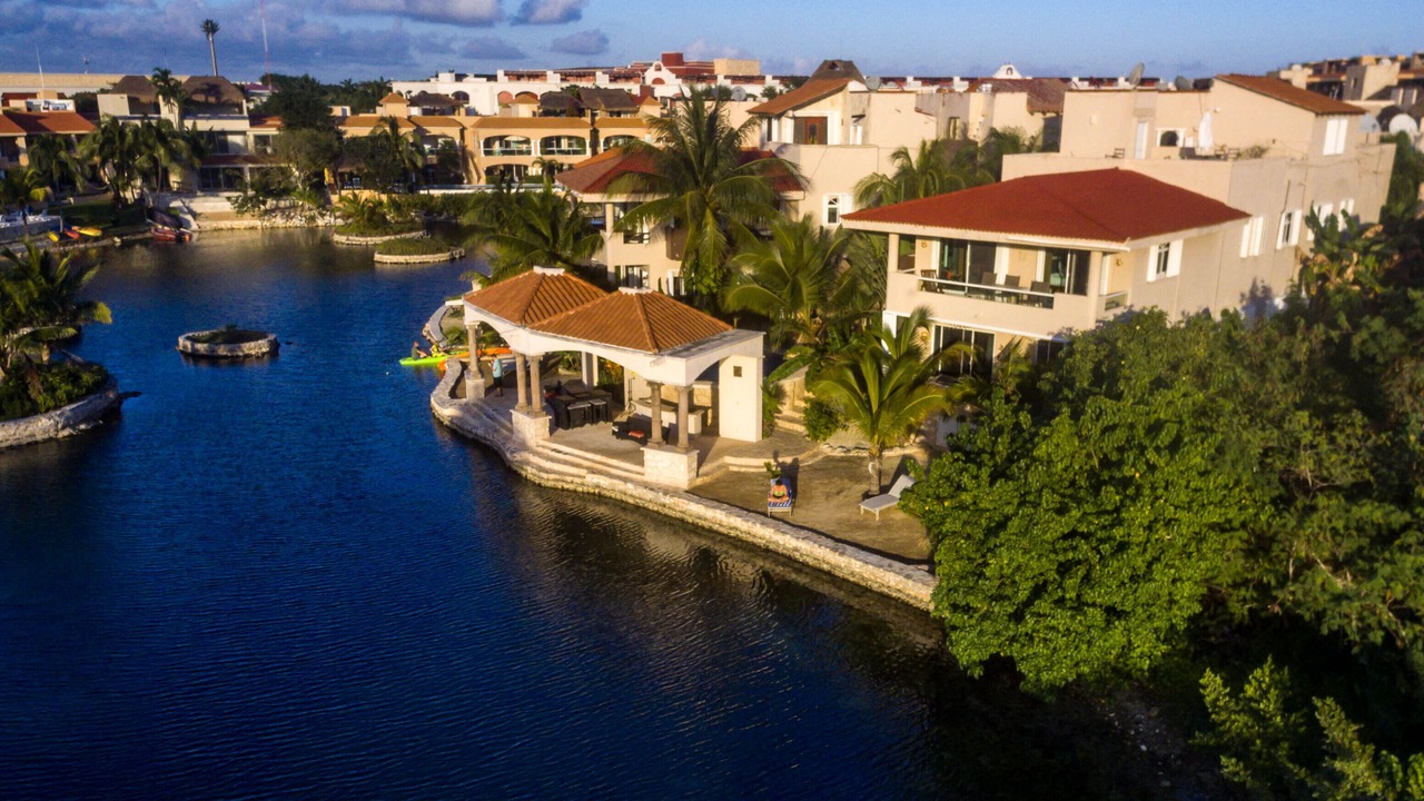 Photo of Others in Puerto Aventuras