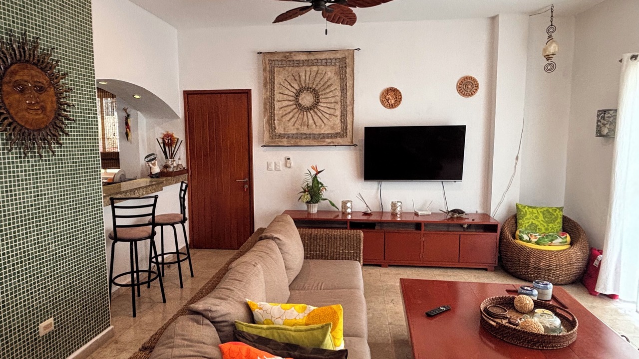 Photo of Livingroom in Downtown