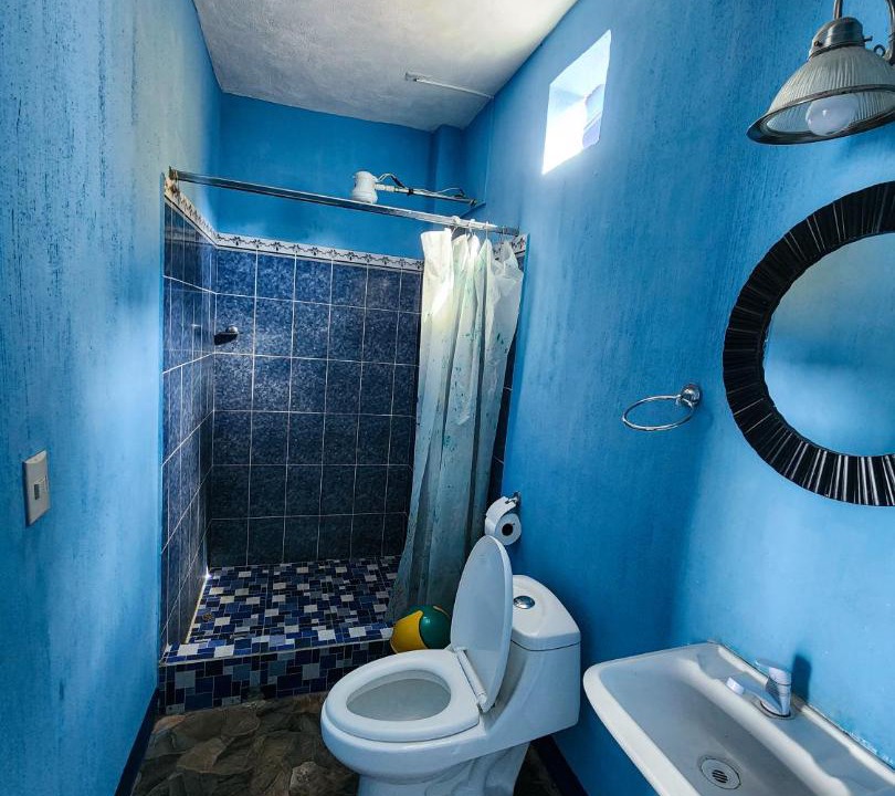 Photo of Bathroom in San Juan La Laguna
