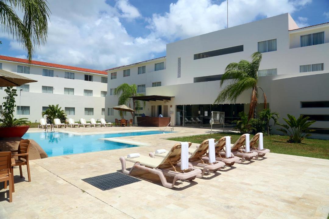 Photo of Others in Playacar