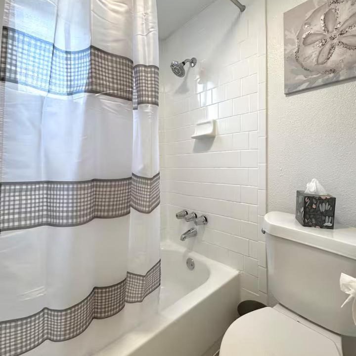 Photo of Bathroom in North University