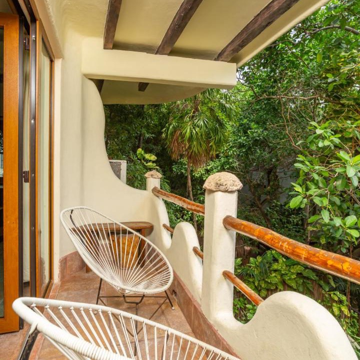 Photo of Patio Balcony in 12th Street