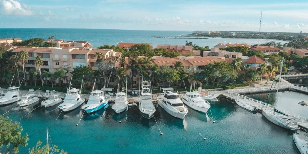 Photo of Others in Puerto Aventuras