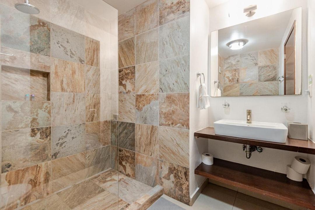 Photo of Bathroom in Playacar