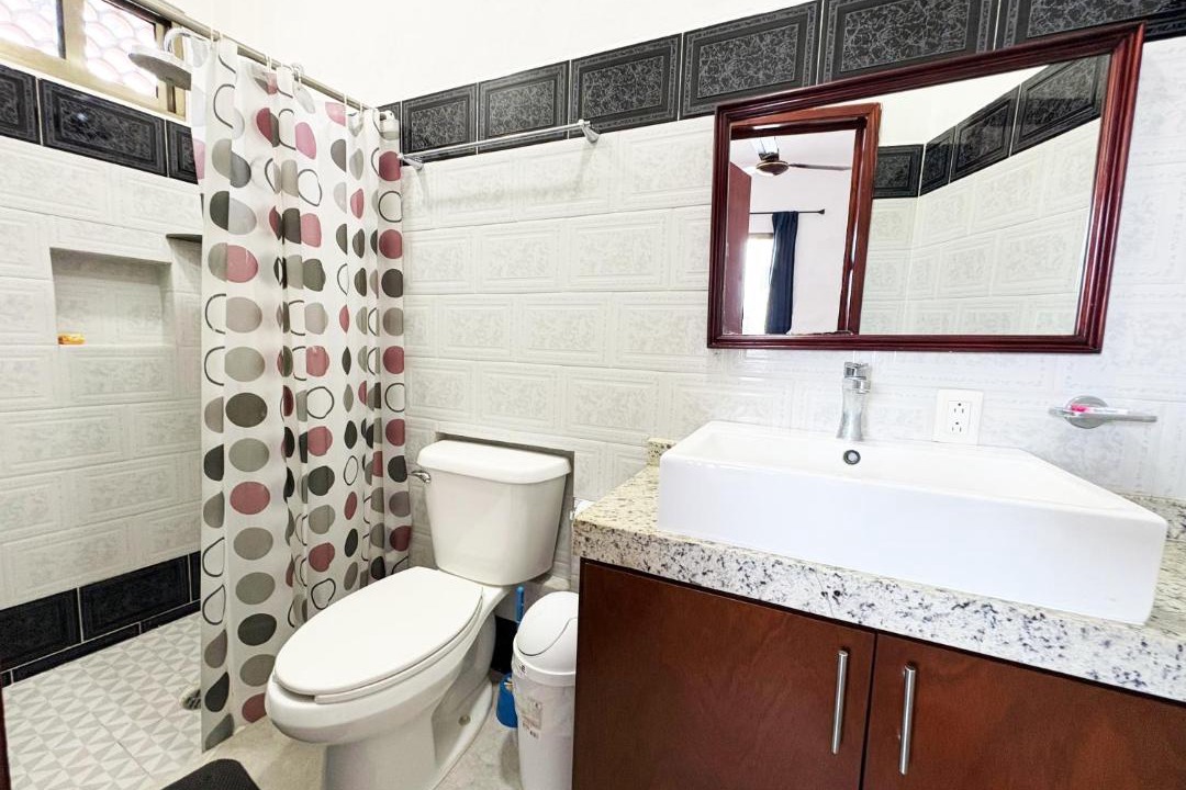 Photo of Bathroom in Colonia Meteorologico