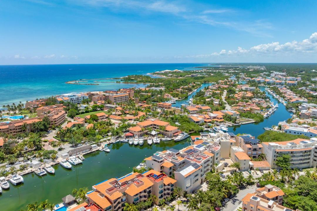 Photo of Others in Puerto Aventuras