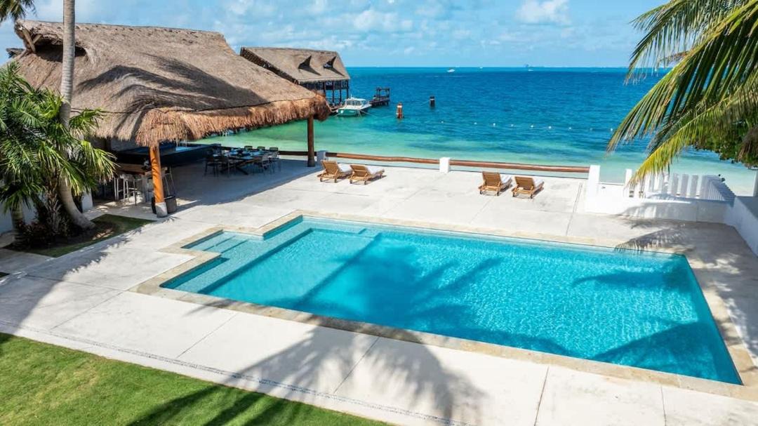 Photo of Others in Punta Cancun