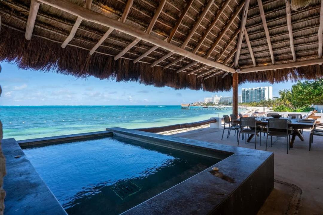 Photo of Patio Balcony in Punta Cancun