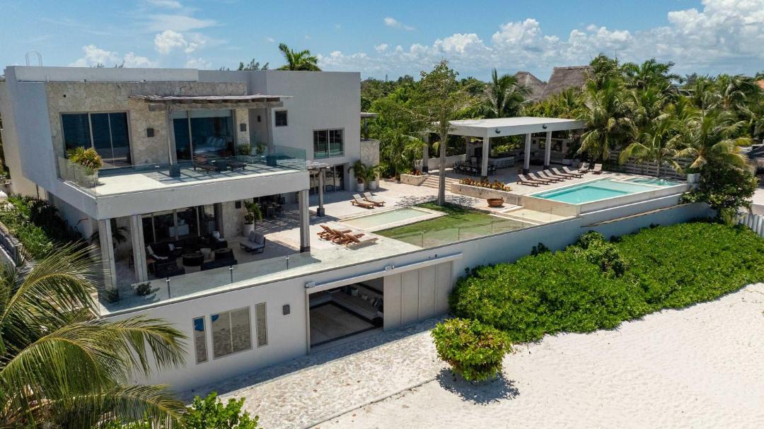 Photo of Others in Punta Cancun