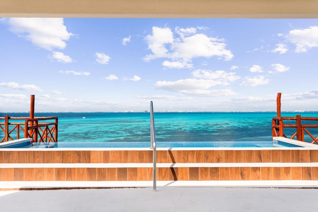 Photo of Others in Isla Mujeres